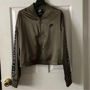 Nike Green new without tags